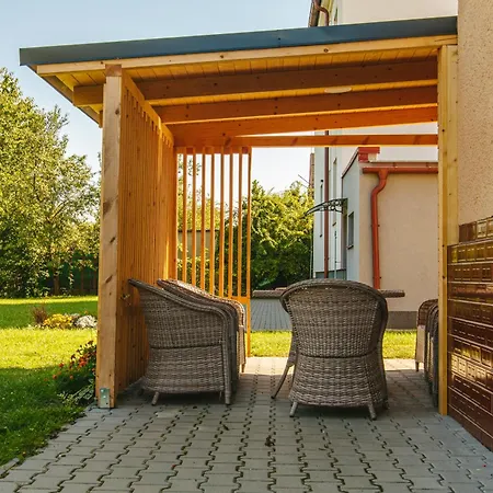 Large For Up To 11 Guests Апартаменты